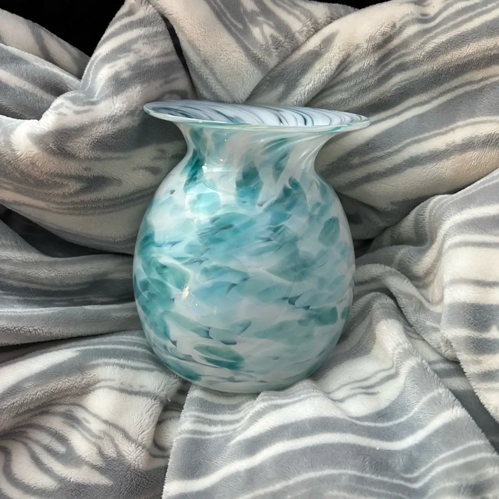 PNW GLASS. Hand blown vase  6 inch high x 5 inches wide